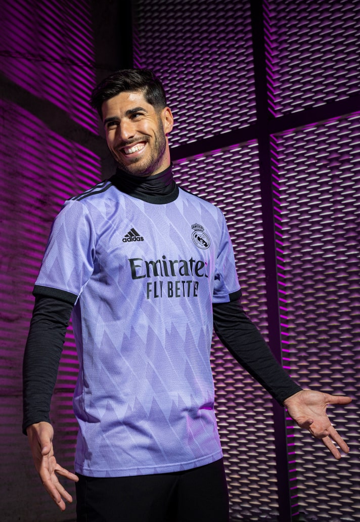 Maglia Real Madrid 2022 2023_2.jpg