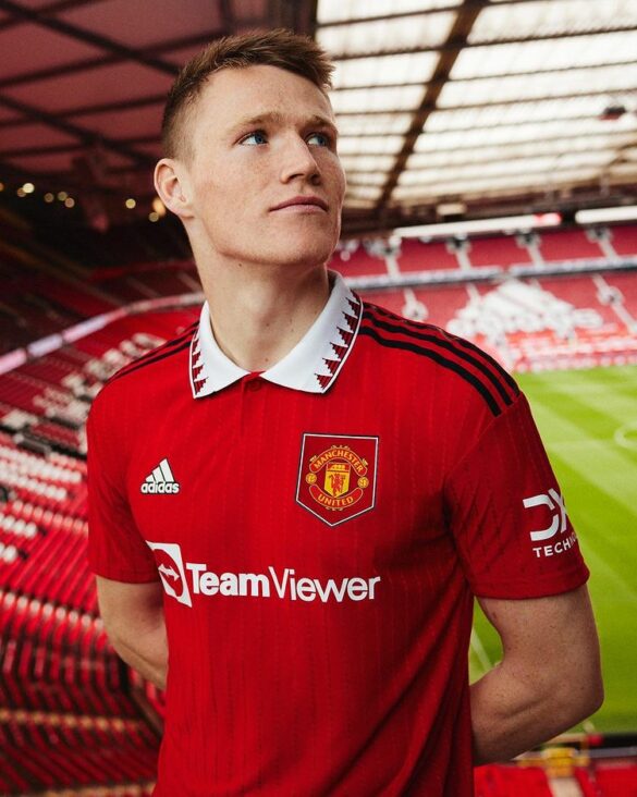 Camisa-titular-do-Manchester-United-2022-2023-e-lancada-pela-Adidas-9-585x732.jpg