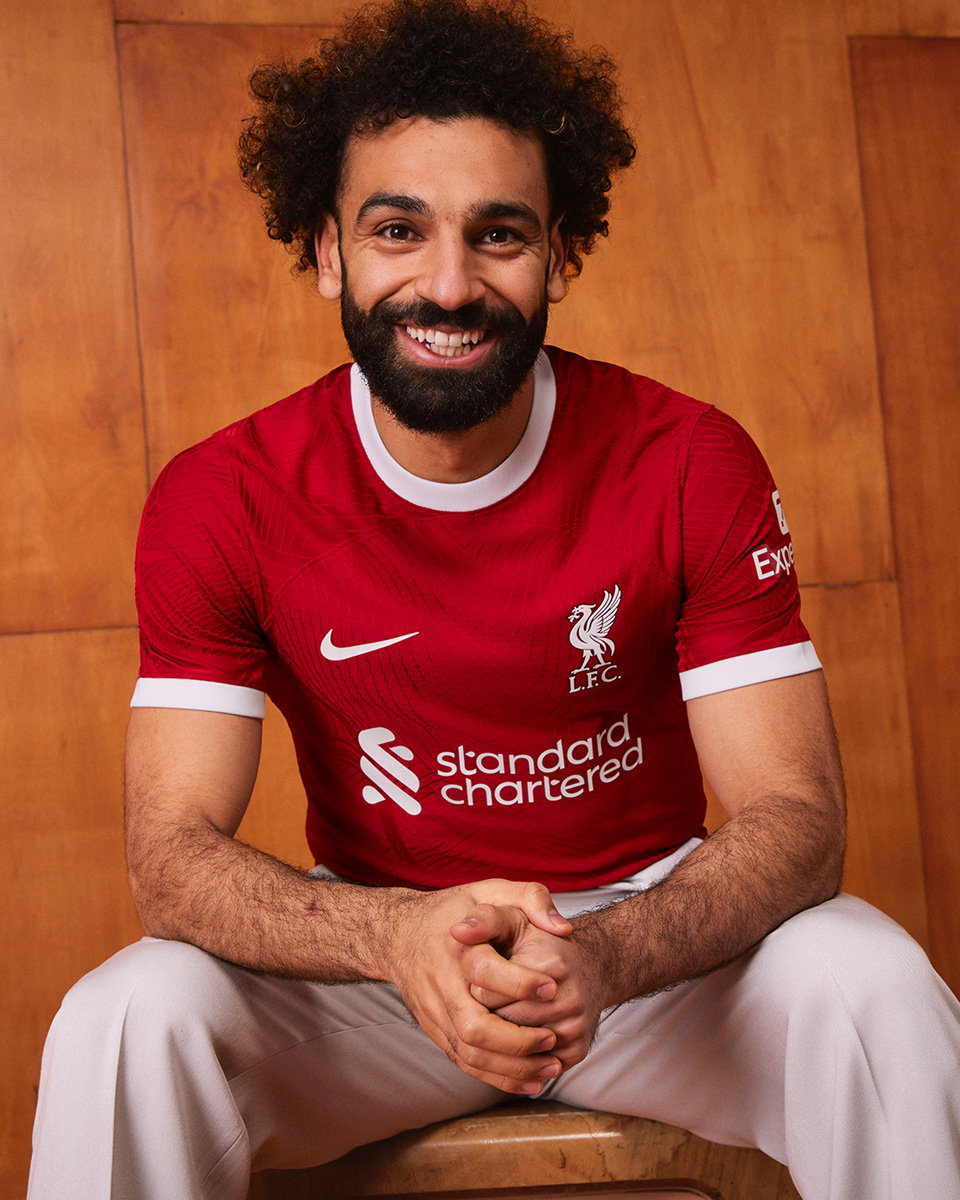 Prima Maglia Liverpool 2023-2024.jpg