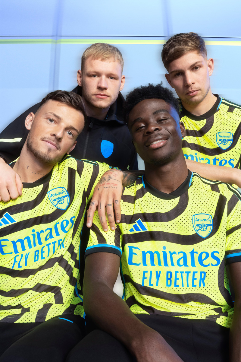 Seconda Maglia Arsenal 2023-2024.jpg